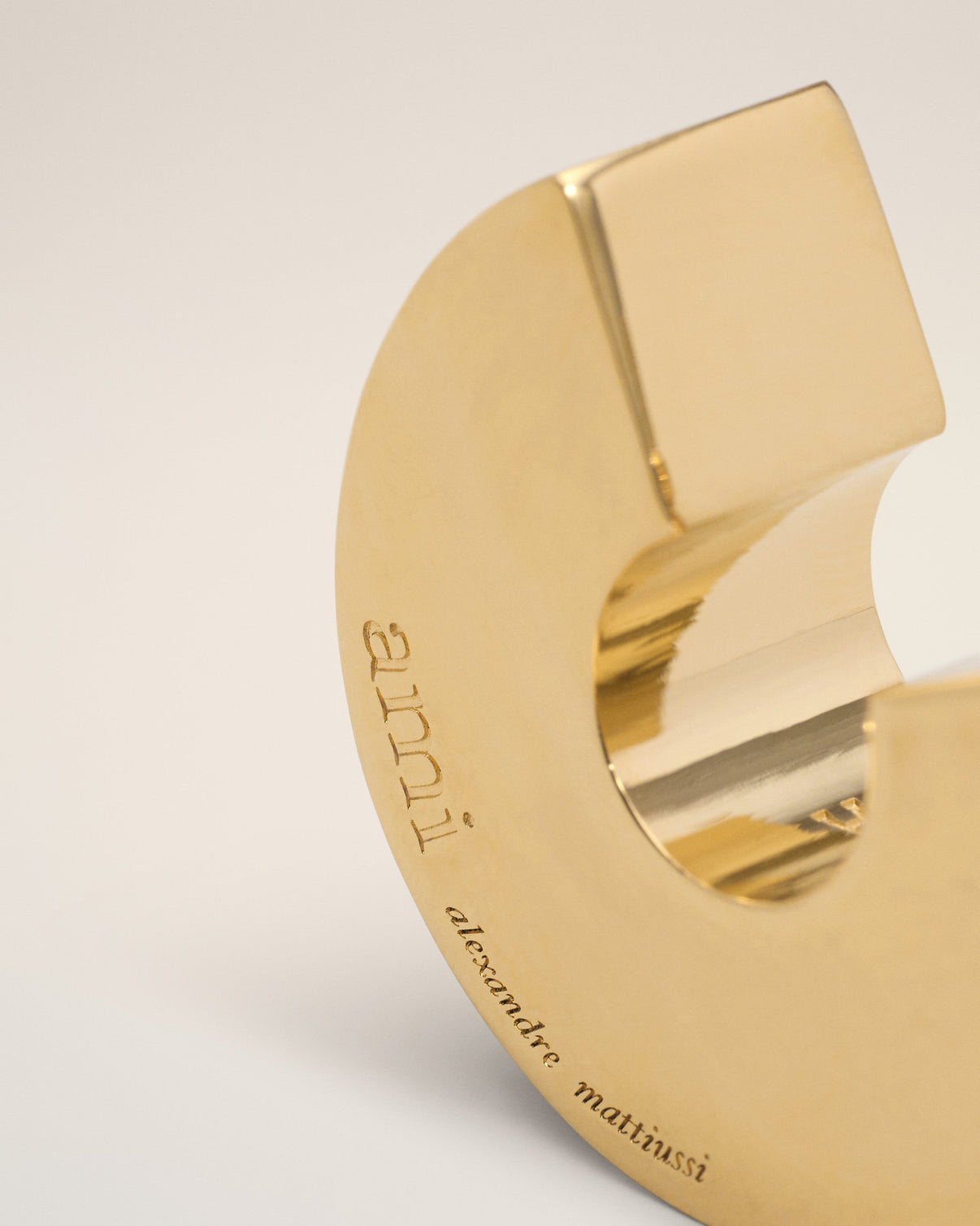 Black Brass Rivage Hoops