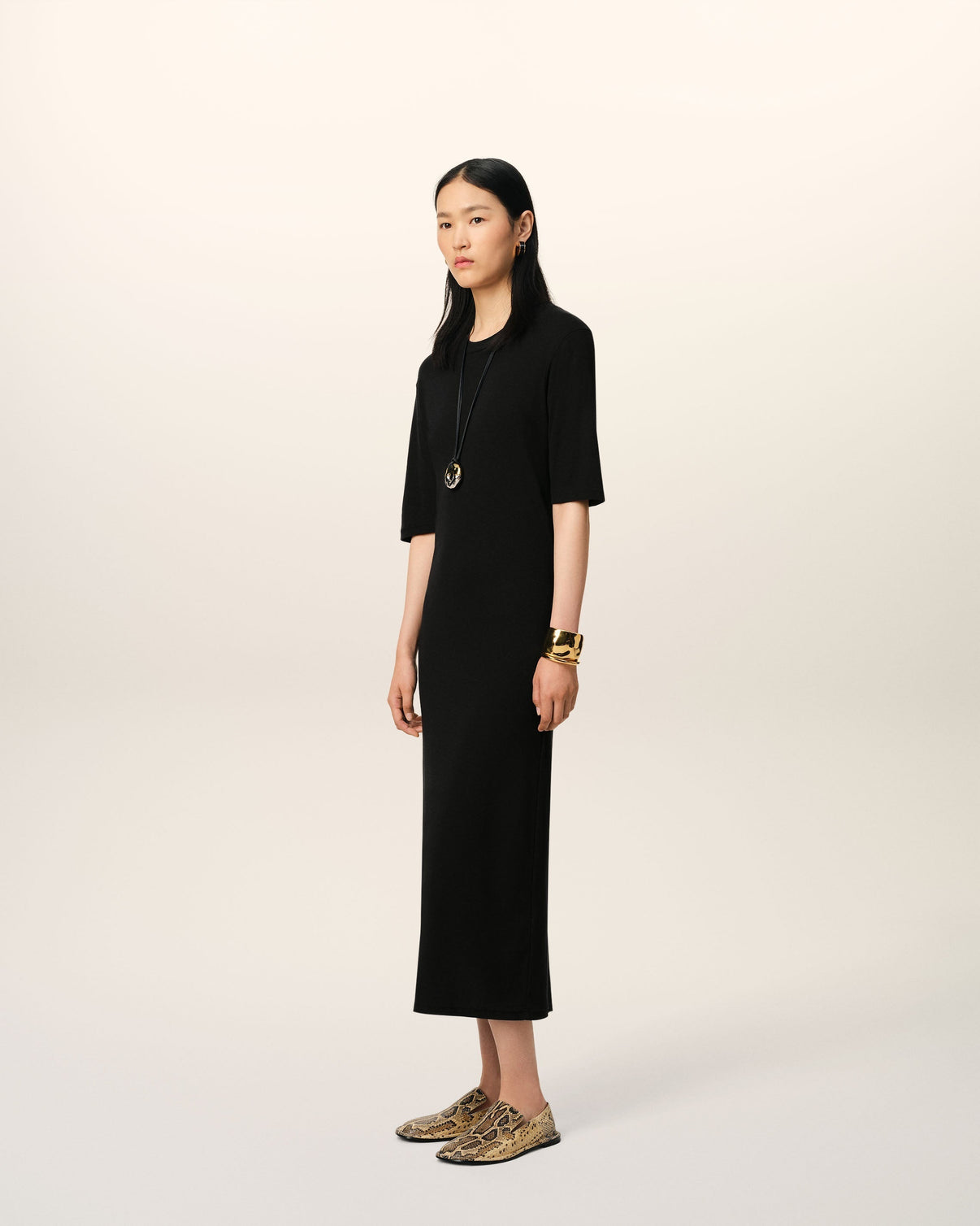 Black Cotton Short Sleeve Midi Dress