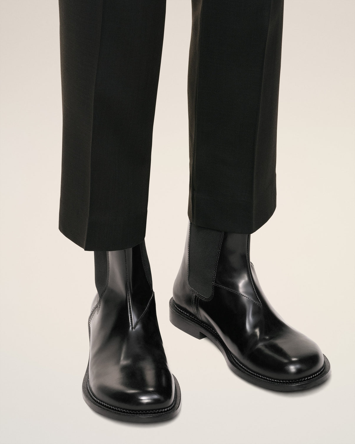 Black Leather Anatomical Toe Chelsea Boots