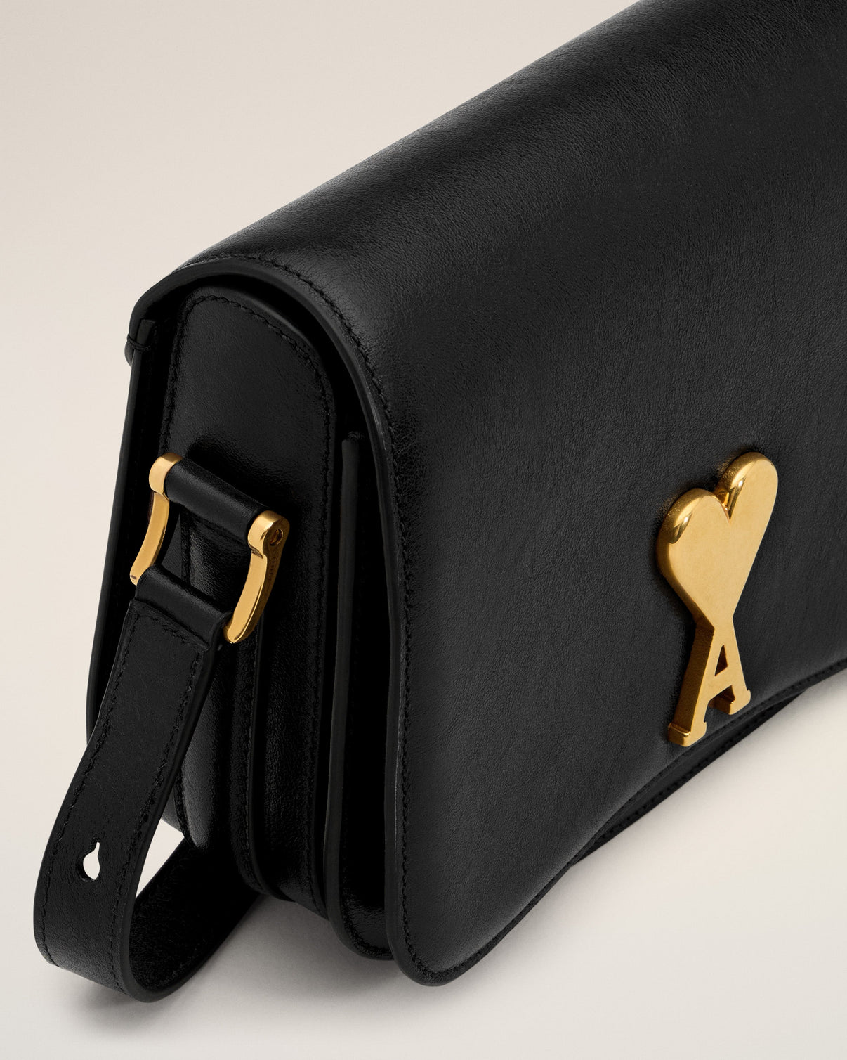 Black Leather Paris Paris Bag