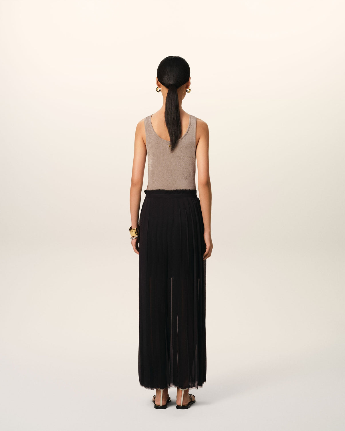Black Long Pleated Skirt