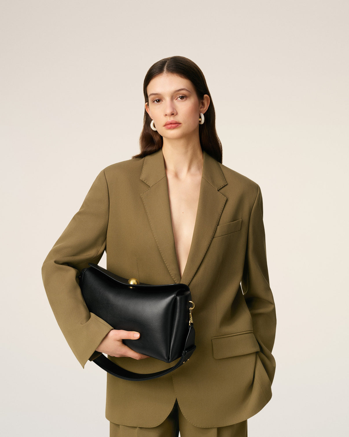 Black Smooth Leather Carrousel Medium Bag
