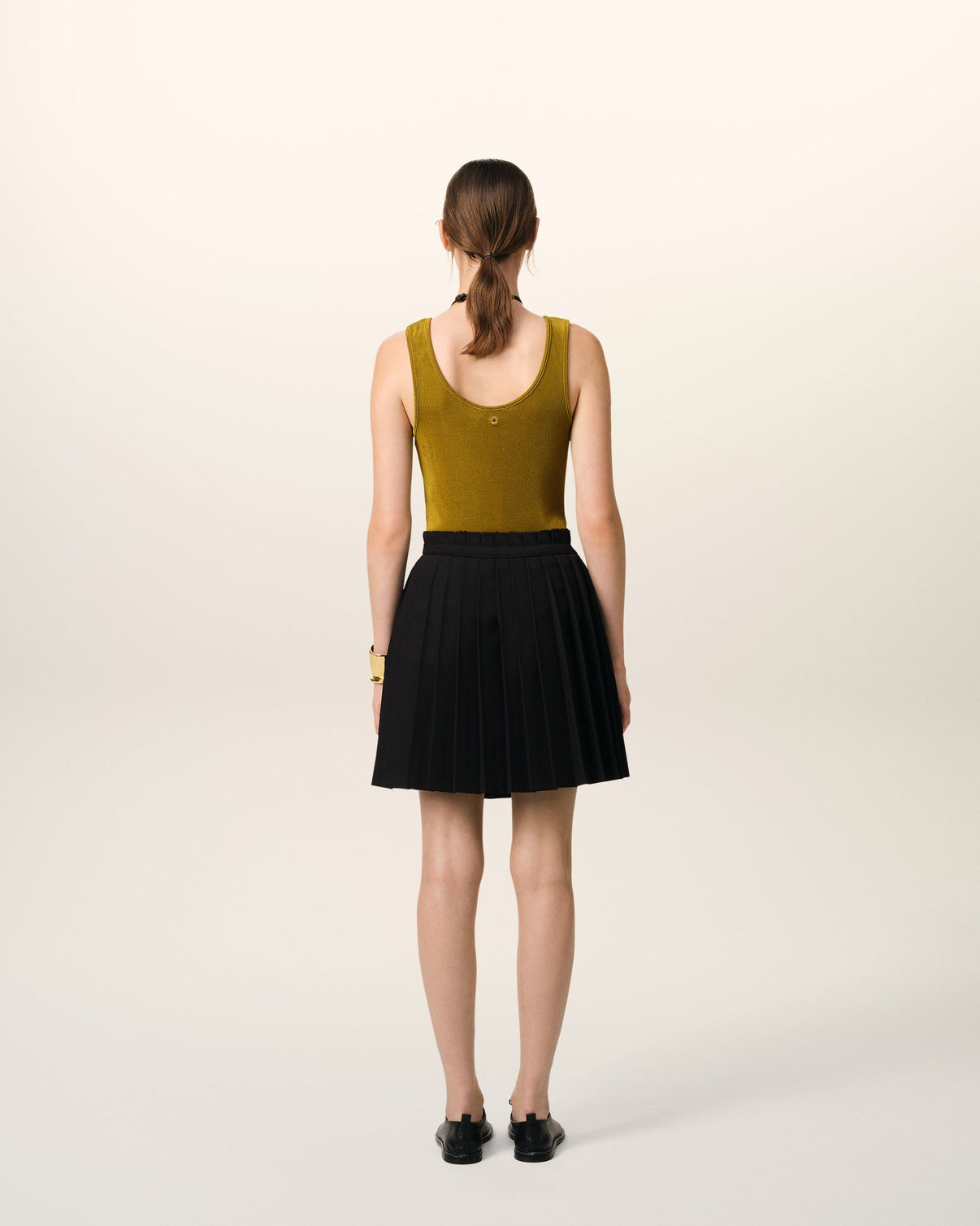 Black Wool Twill Short Pleated Skirt