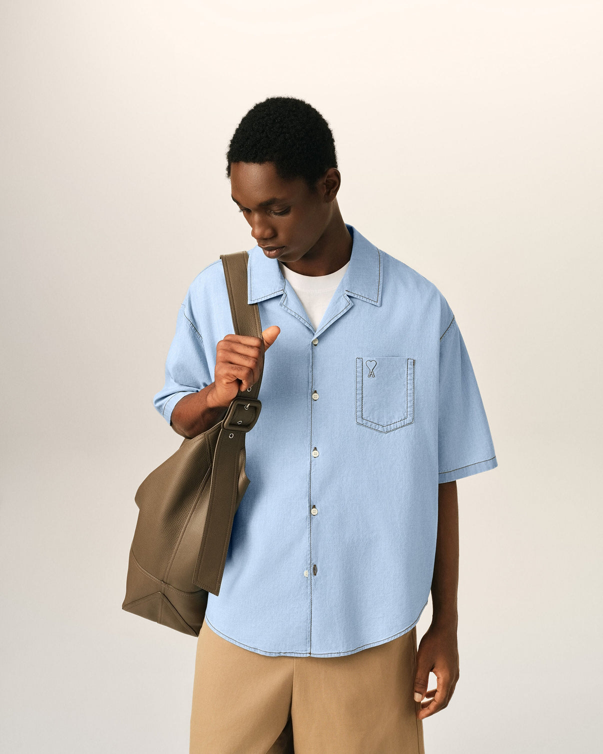 Blue boxy cotton short-sleeve shirt with