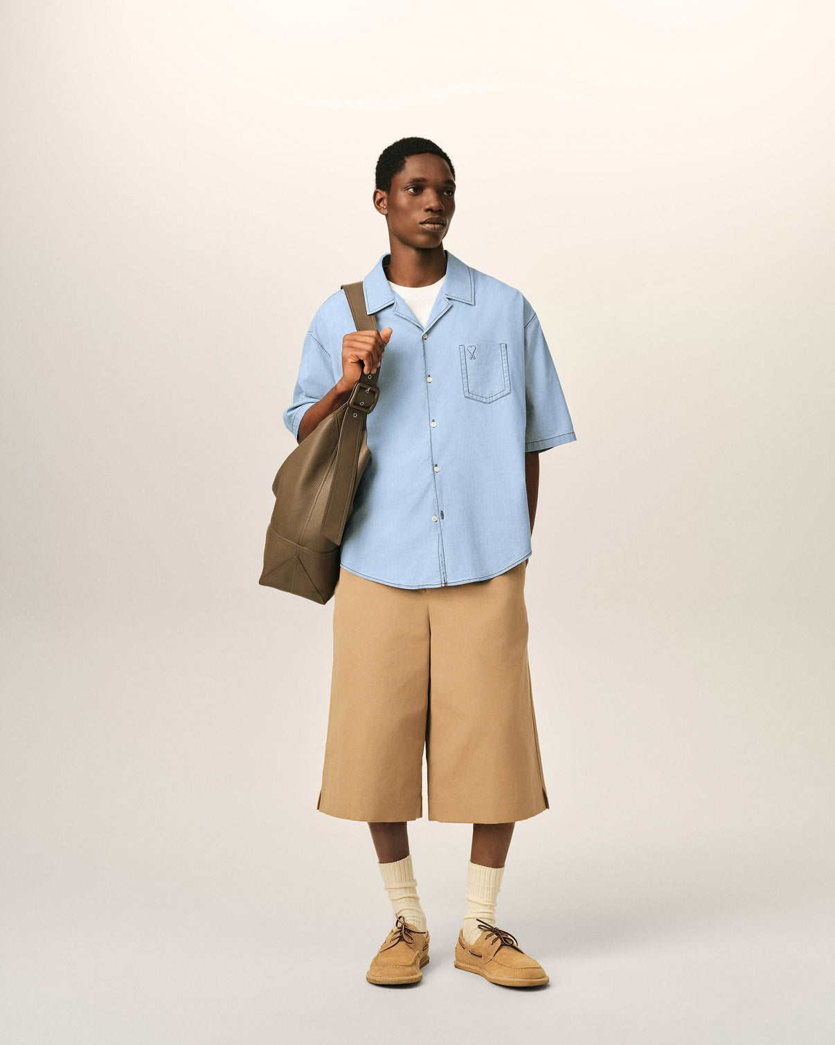 Blue boxy cotton short-sleeve shirt with