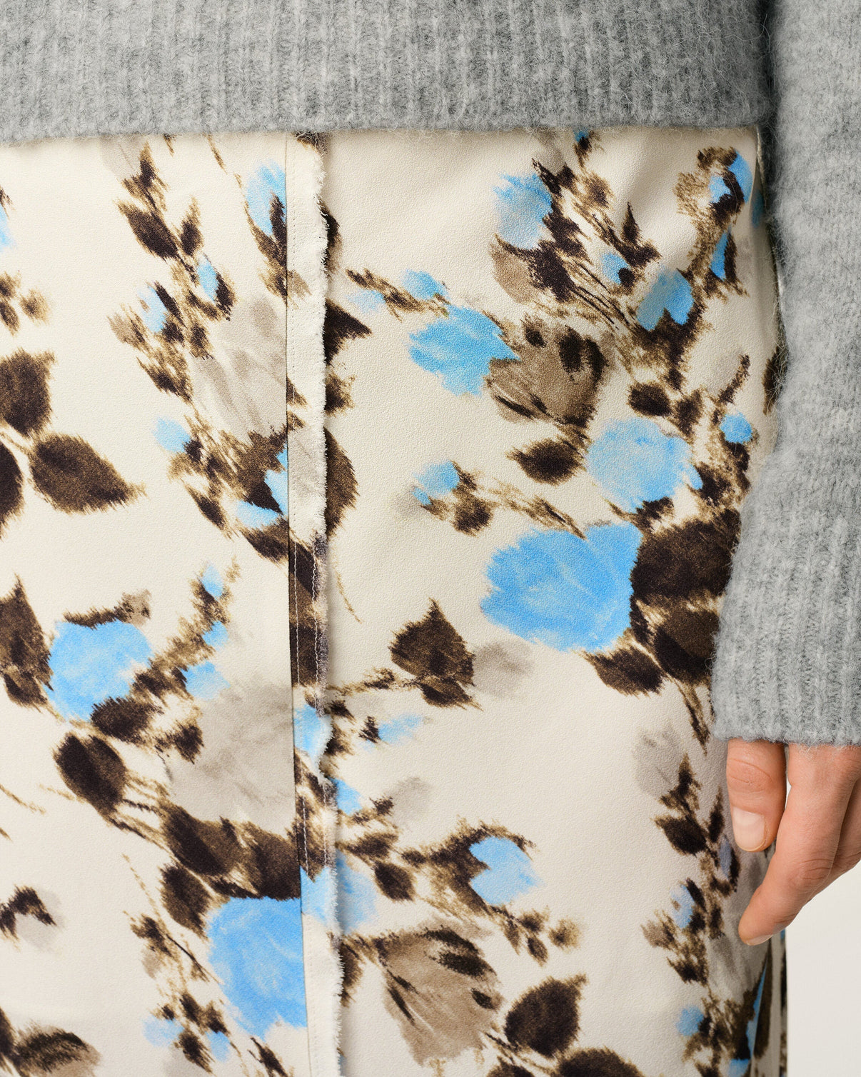 Blue Flower Printed Raw Edges Details Midi Skirt
