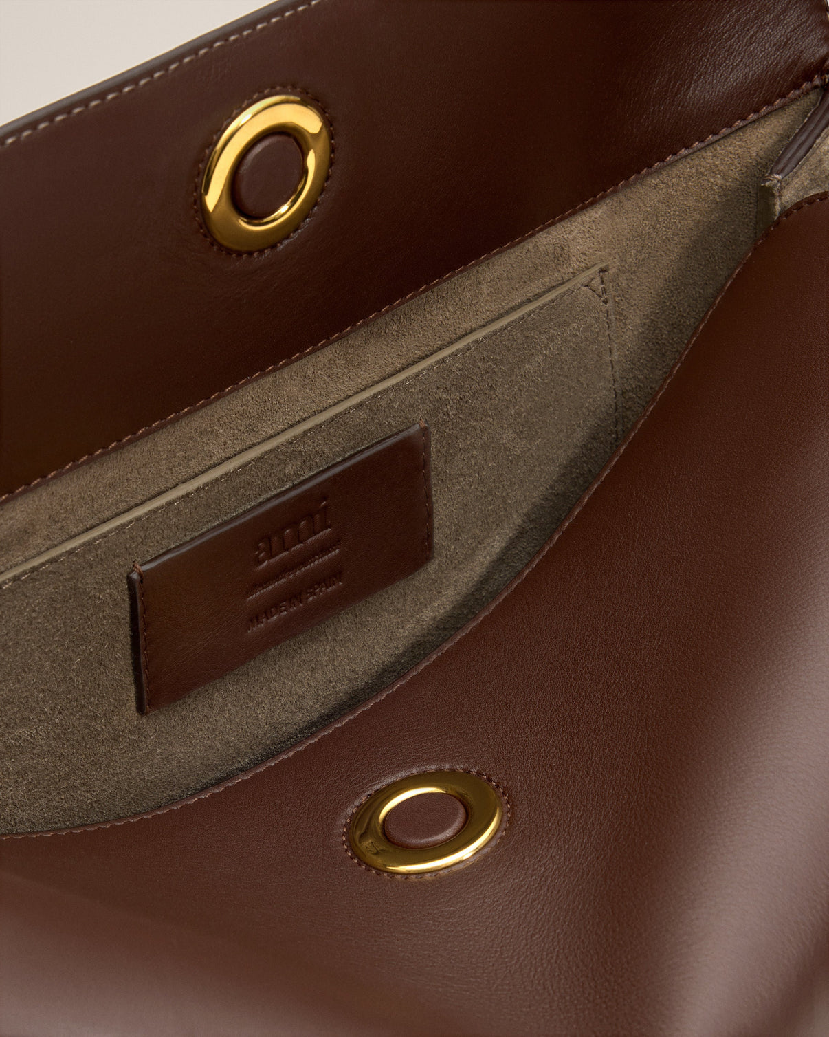 Brown Smooth Leather Carrousel Medium Bag