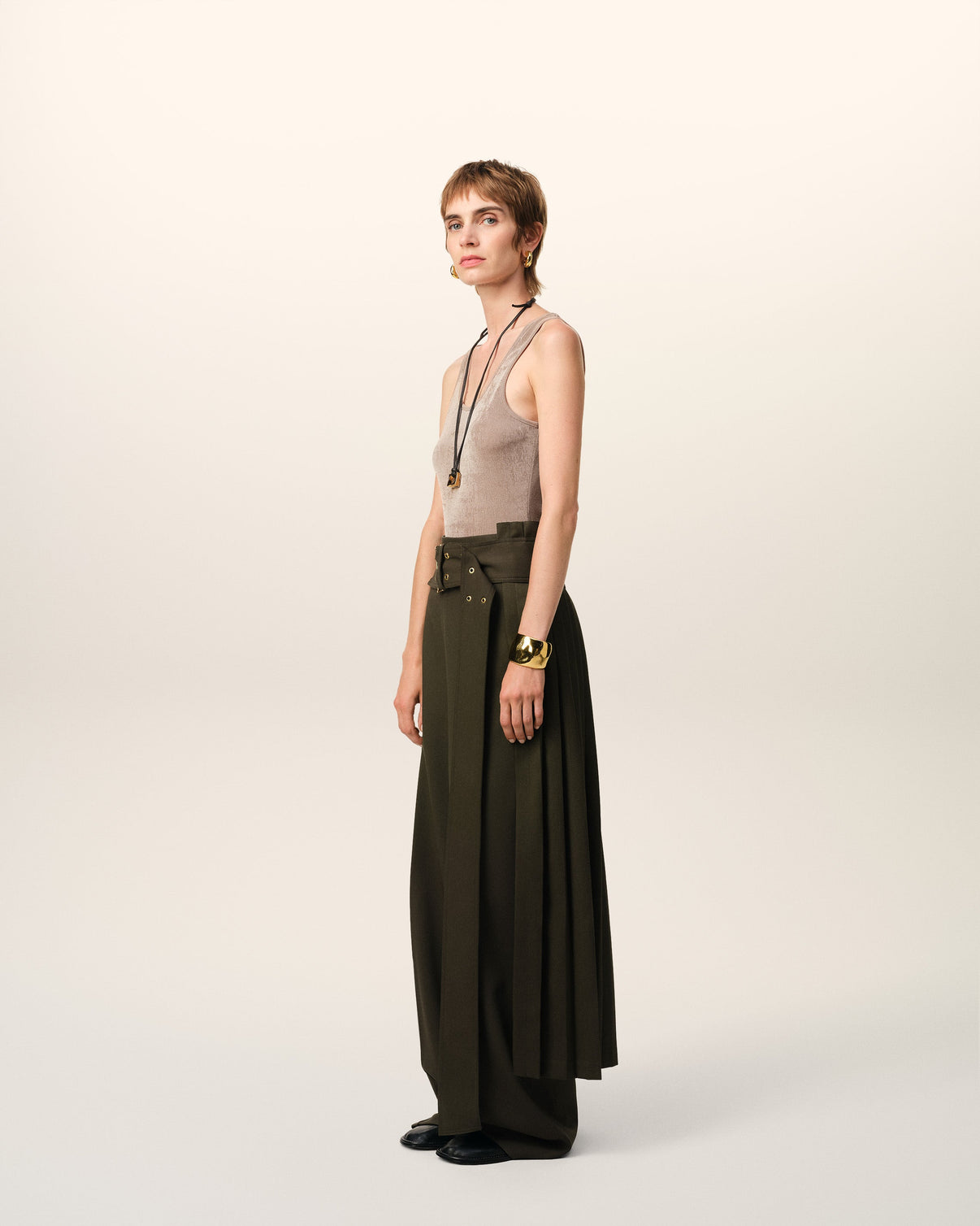 Green Wool Twill Belted Pleated Skirt