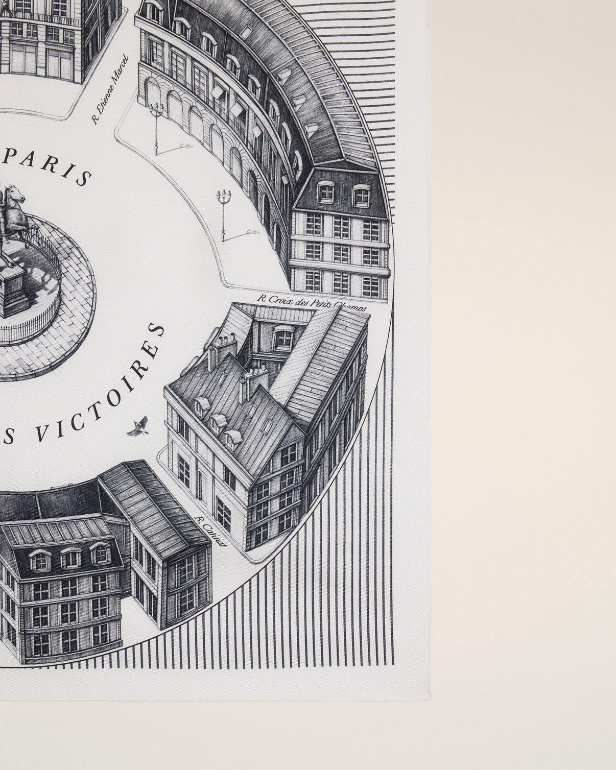Place Des Victoires Scarf