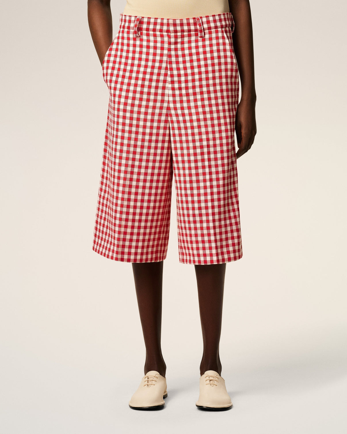 Plaid Red Wool Wide Bermuda