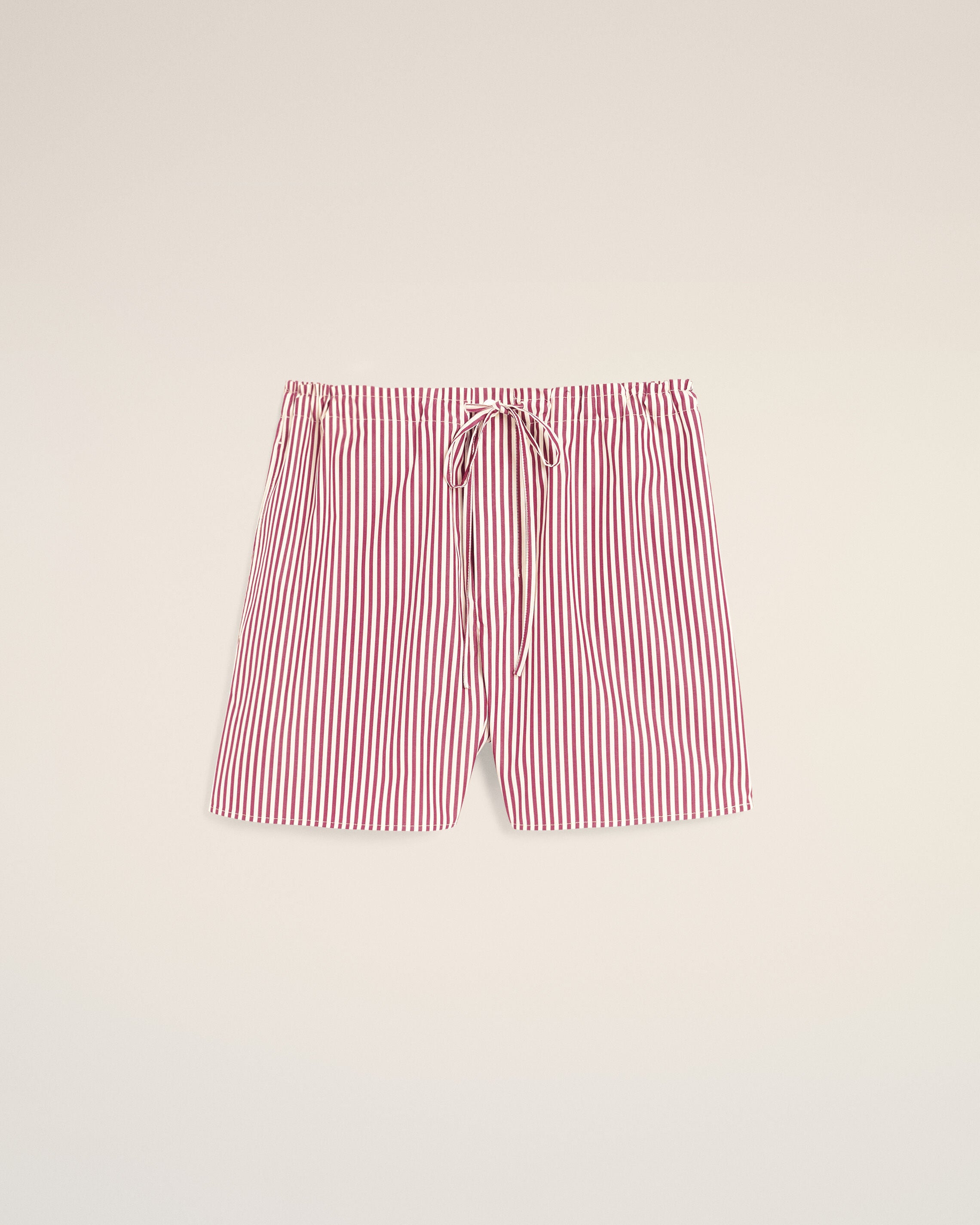 Red striped cotton shorts with heart arrow