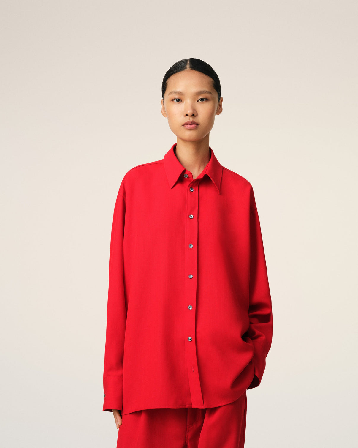 Red Wool Back Slit Loose Shirt