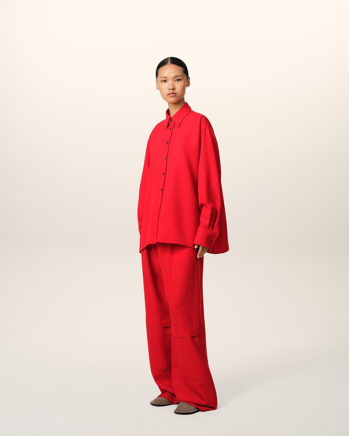 Red Wool Back Slit Loose Shirt