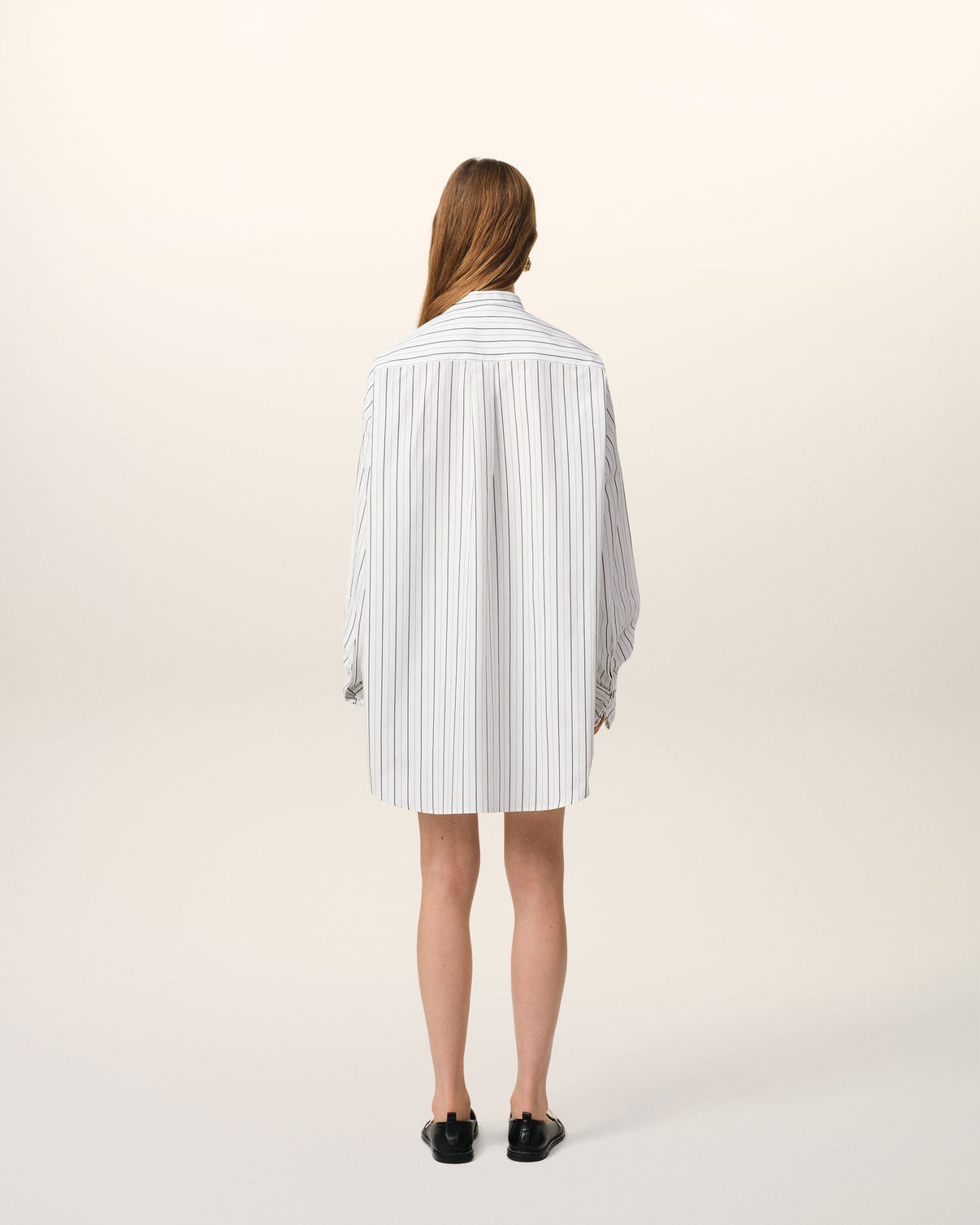 White And Blue Cotton Wingtip Collar Oversized Shirt