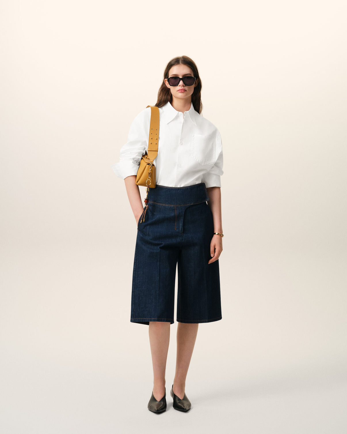 White Cotton Sharp Collar Wide Shirt