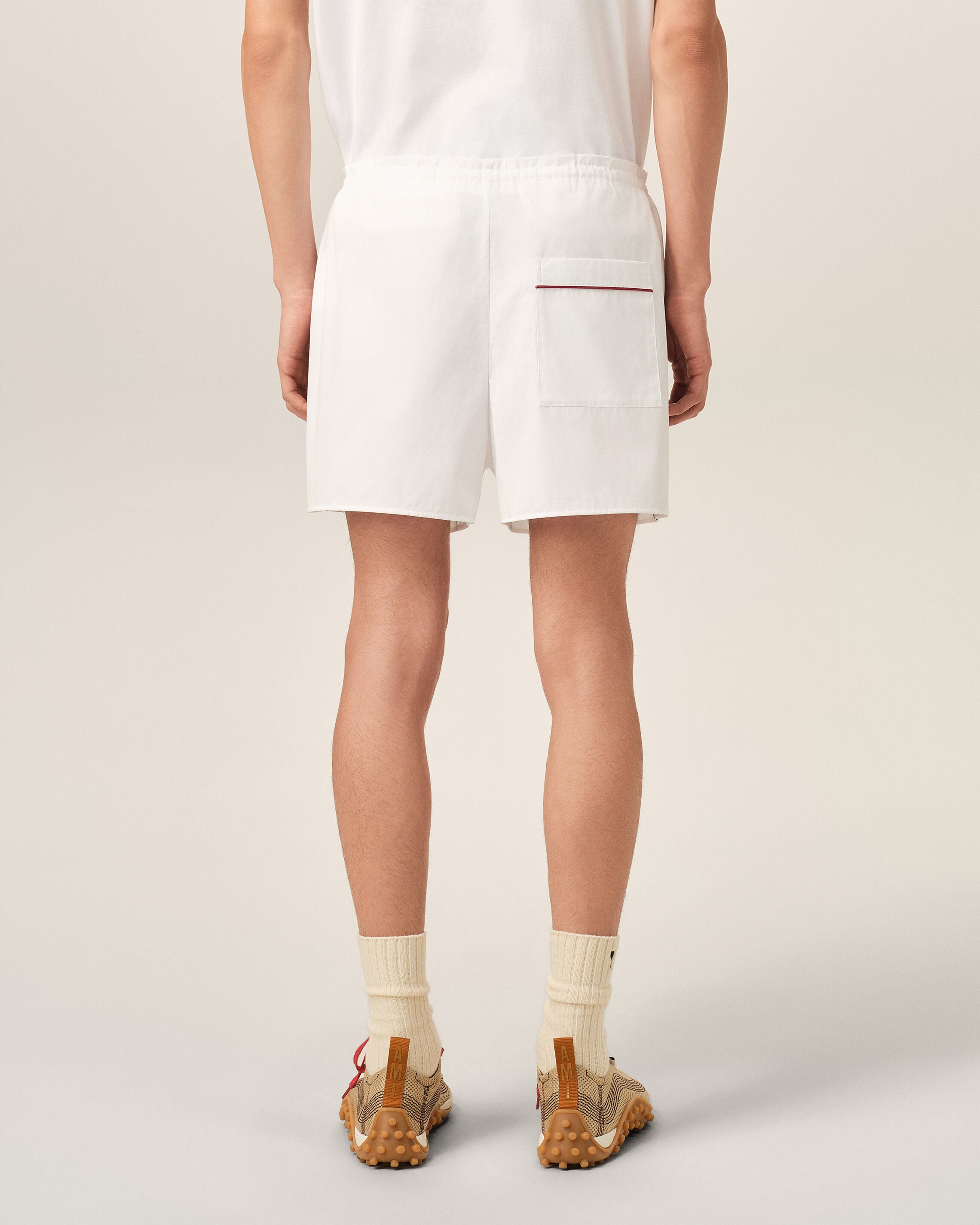 White cotton shorts with heart arrow