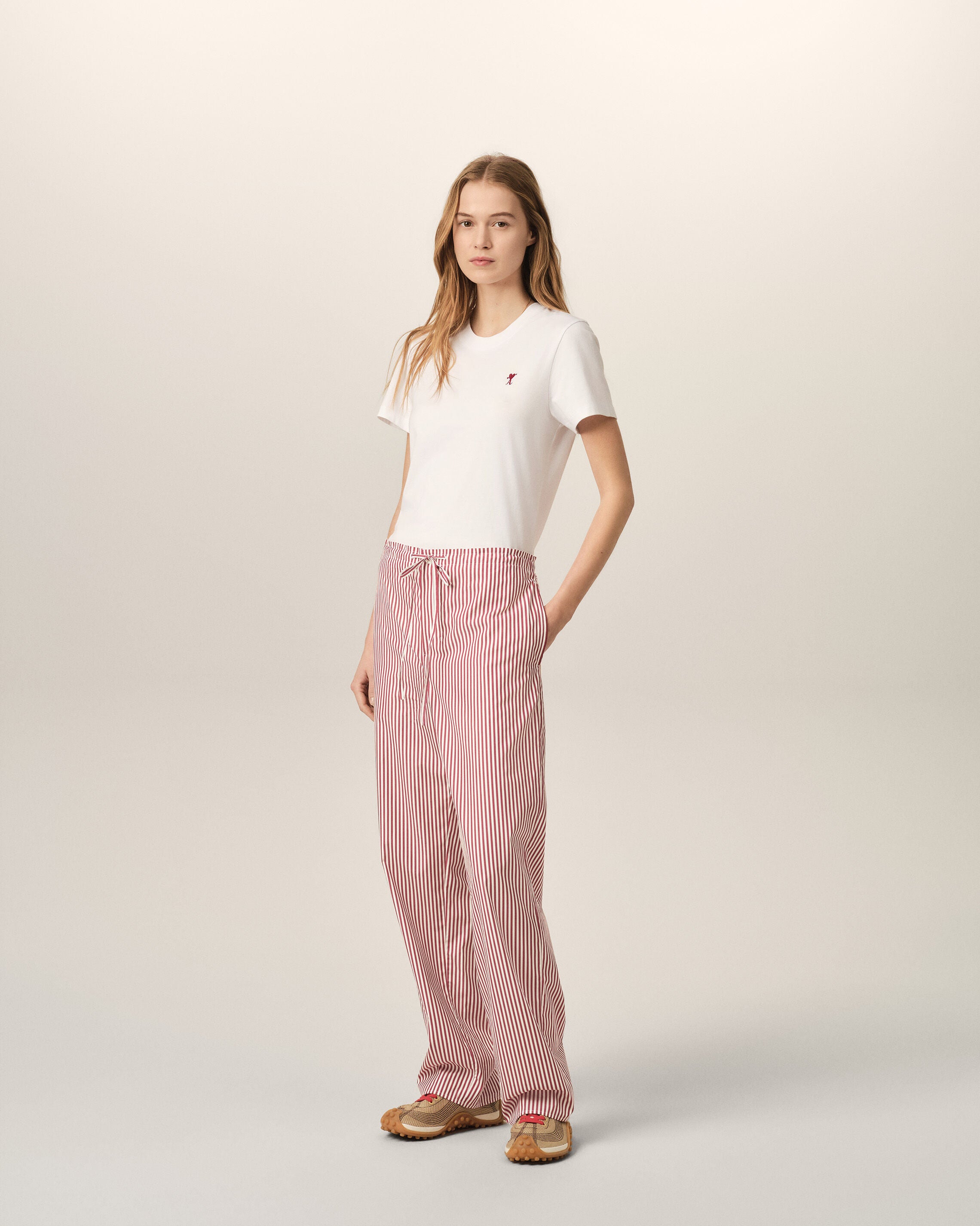 White elasticated-waist striped cotton trousers