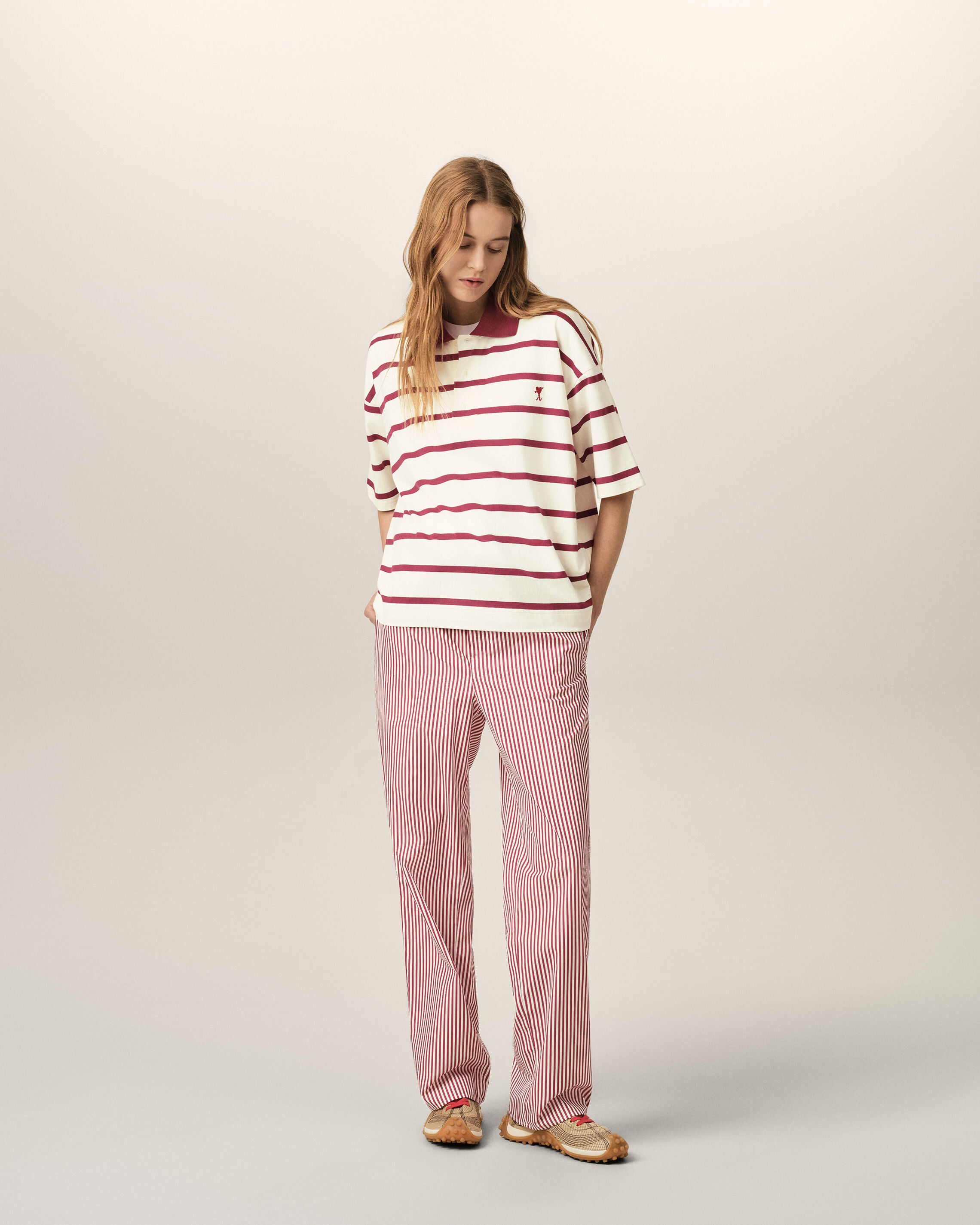 White elasticated-waist striped cotton trousers