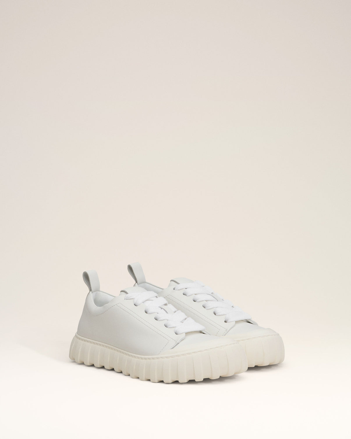 White Leather Low Top Tempo Sneakers