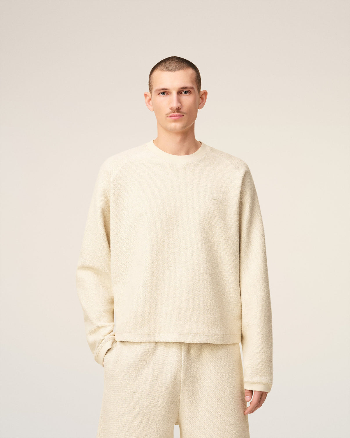 White Leather Raglan Sleeved Crewneck Sweatshirt