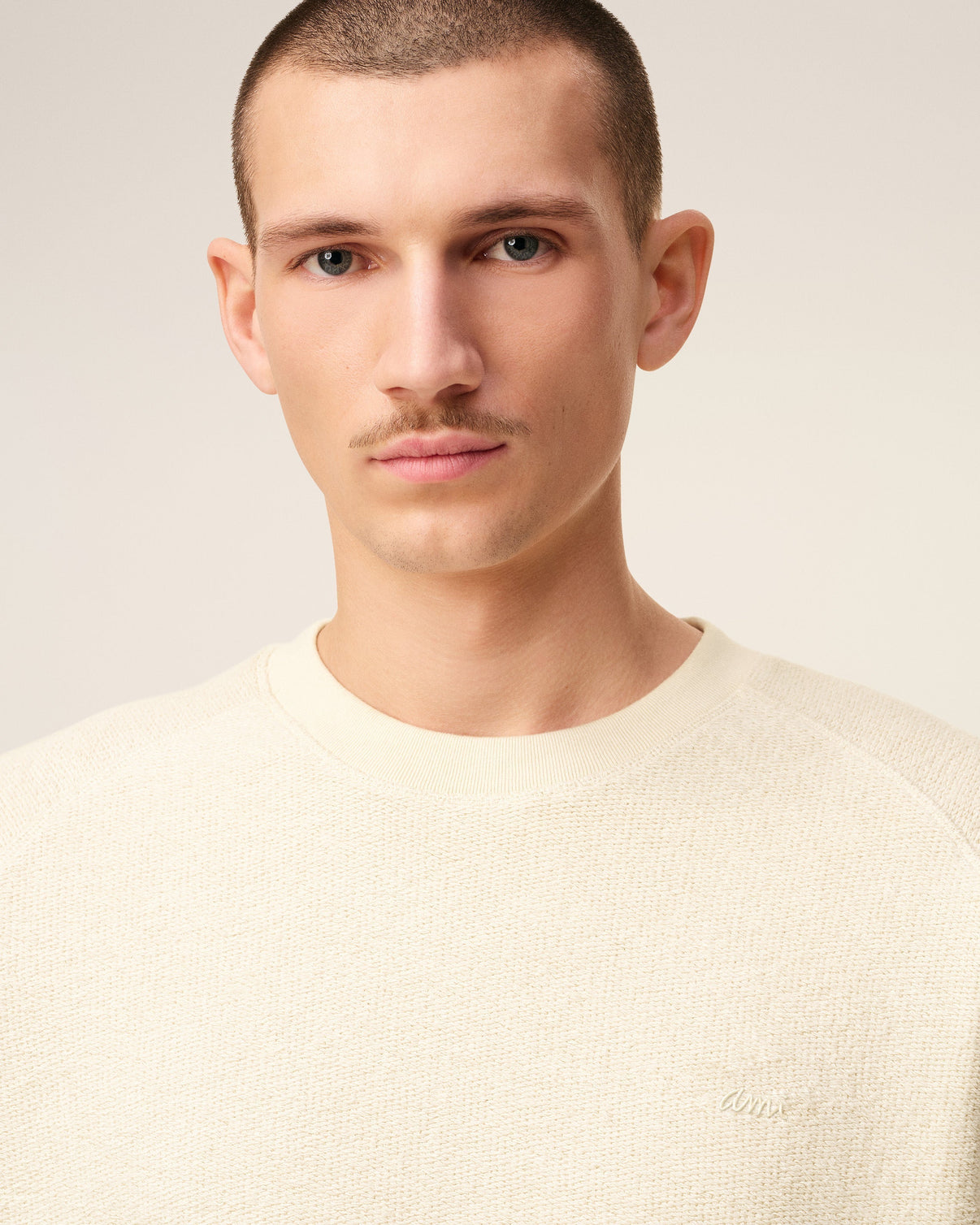 White Leather Raglan Sleeved Crewneck Sweatshirt