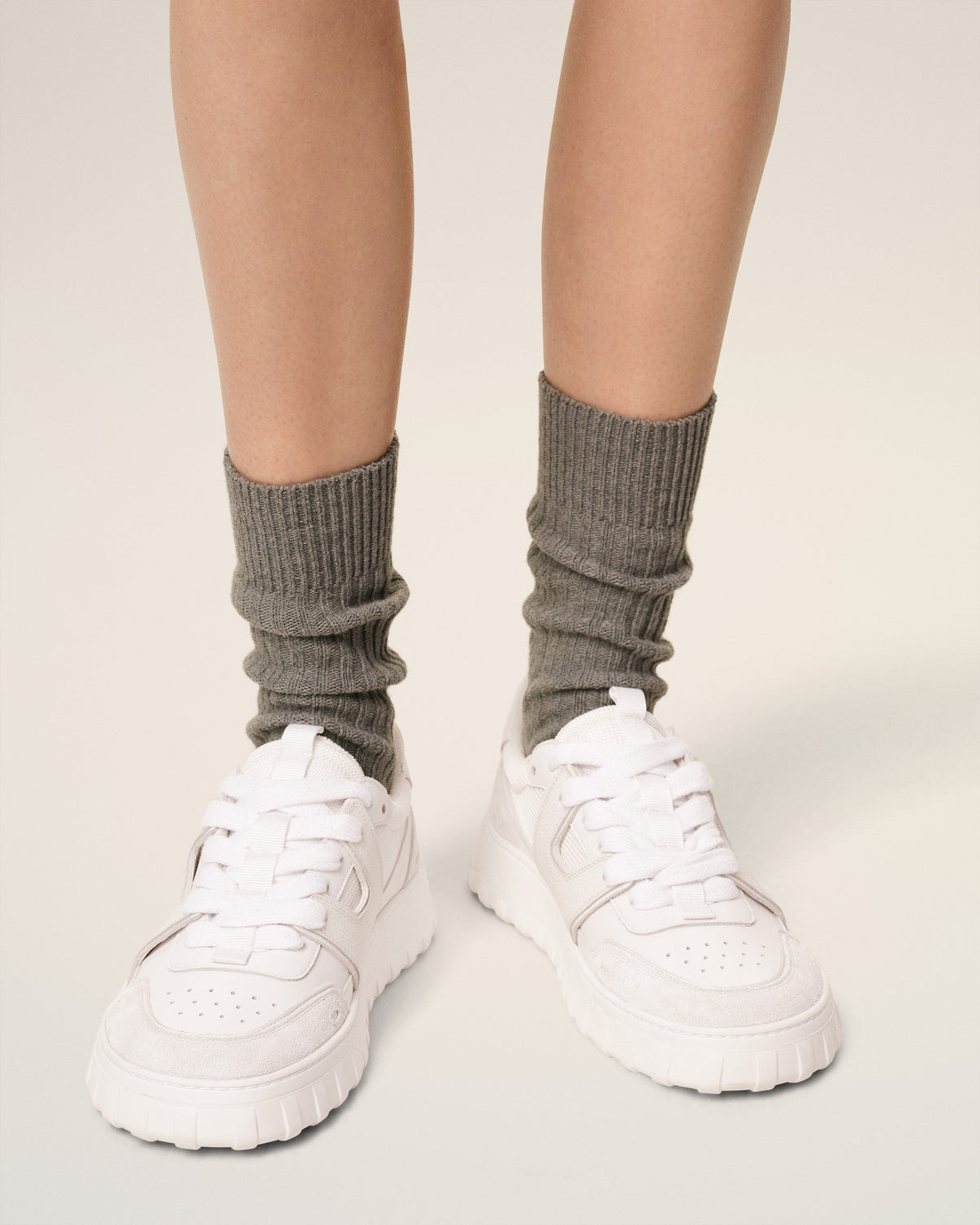 White Smooth Leather Low Top A Walk Sneakers